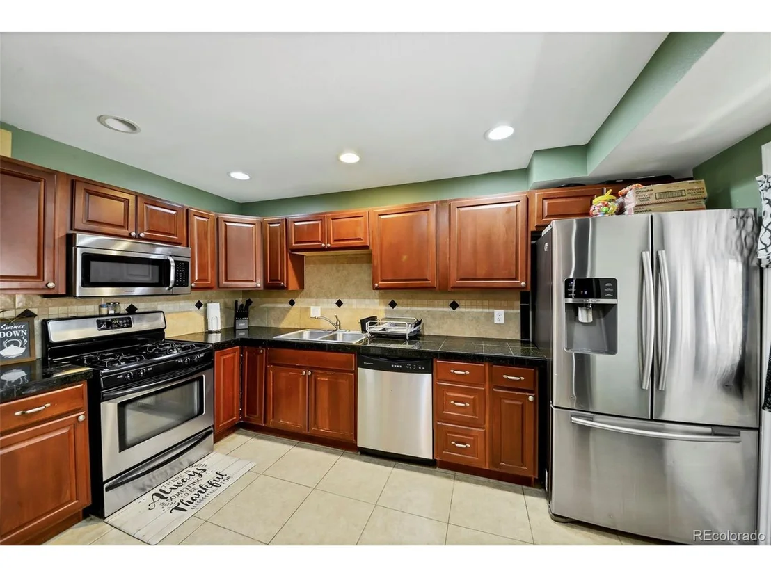 Photo of 2180 Hoyt Dr