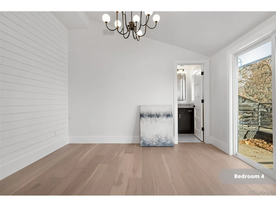Photo of 245 Fair Pl