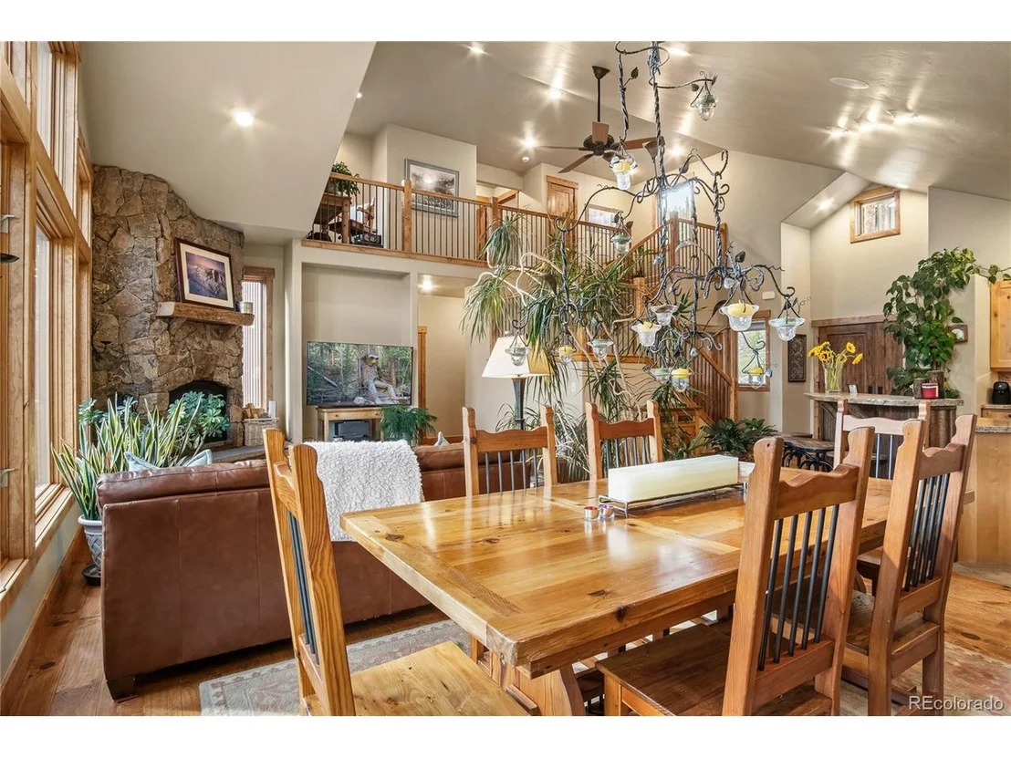 Photo of 314 Coronet Dr