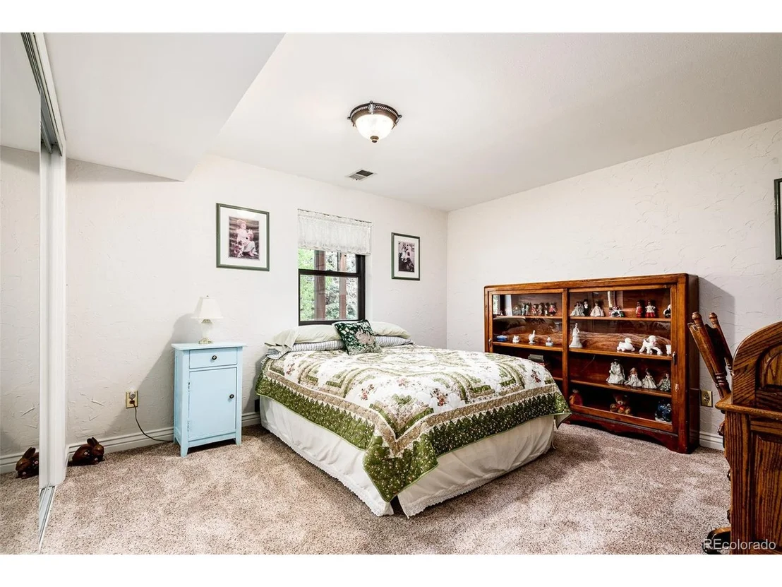 Photo of 5252 Golf Course Dr