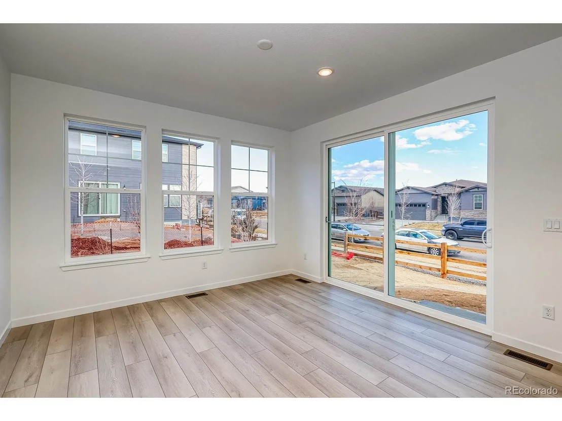 Photo of 3818 N Buchanon Way