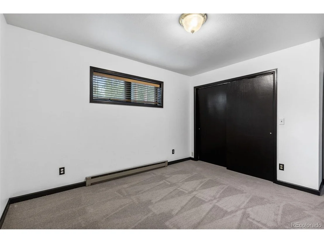 Photo of 356 Augusta Dr