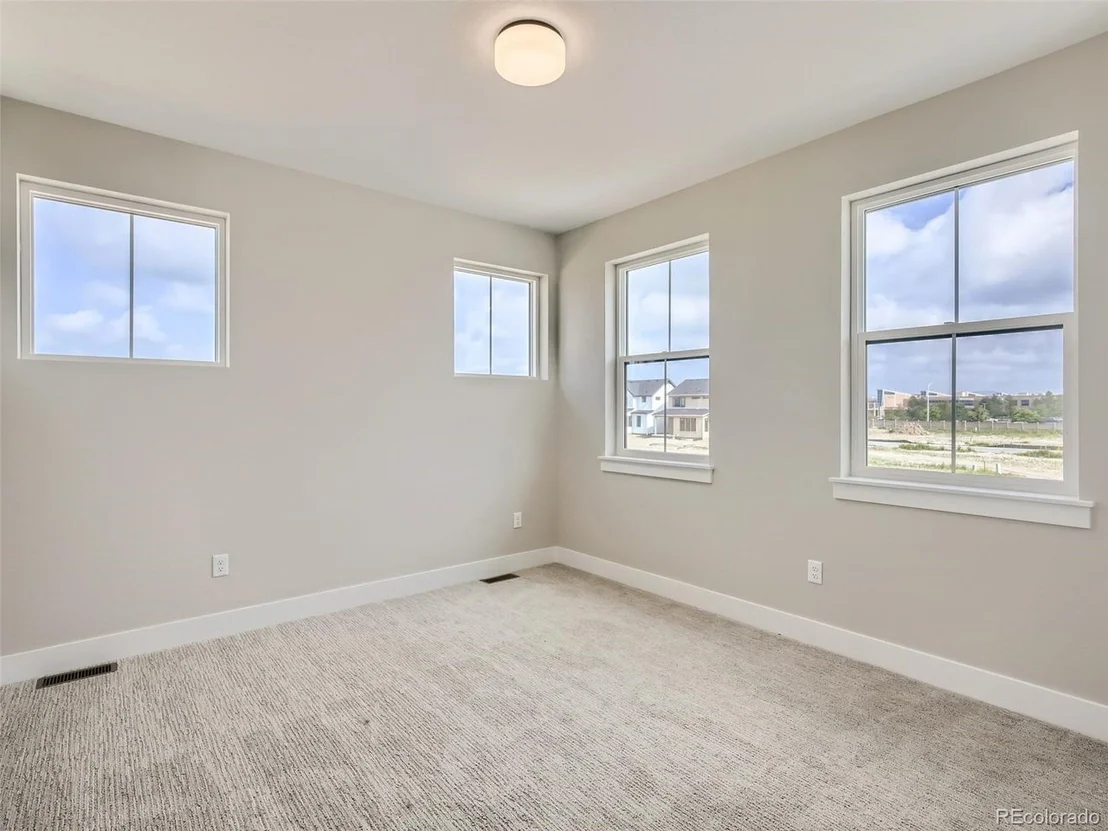 Photo of 5603 Wheaton Ave