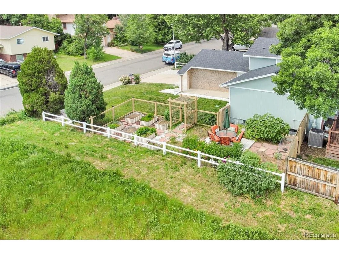 Photo of 10869 W 65th Way