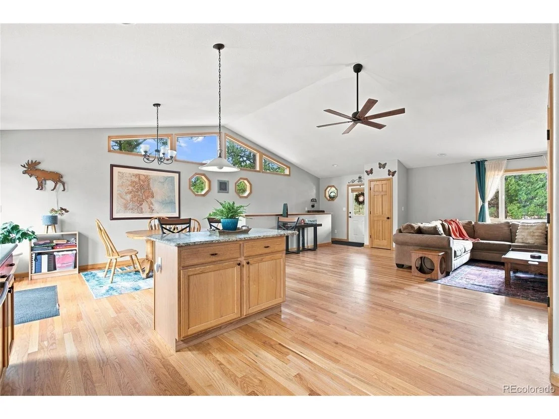 Photo of 622 Gunsmoke Dr