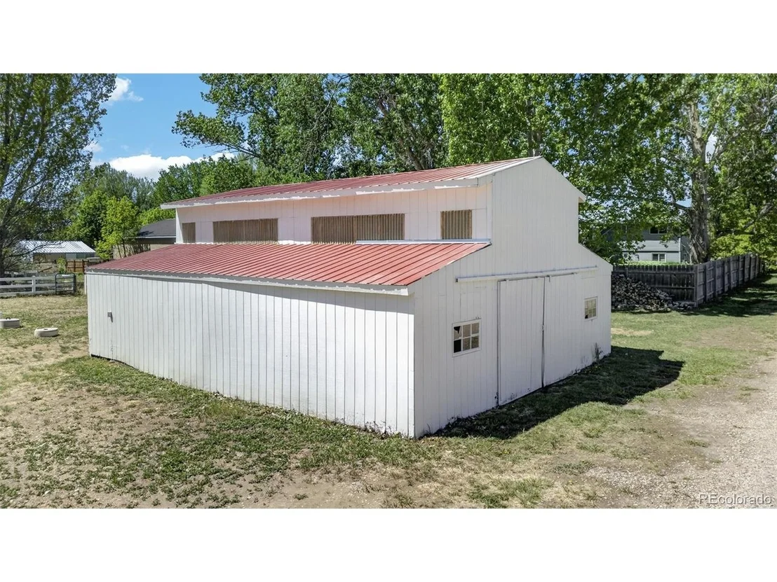 Photo of 1120 Meadowlark Dr