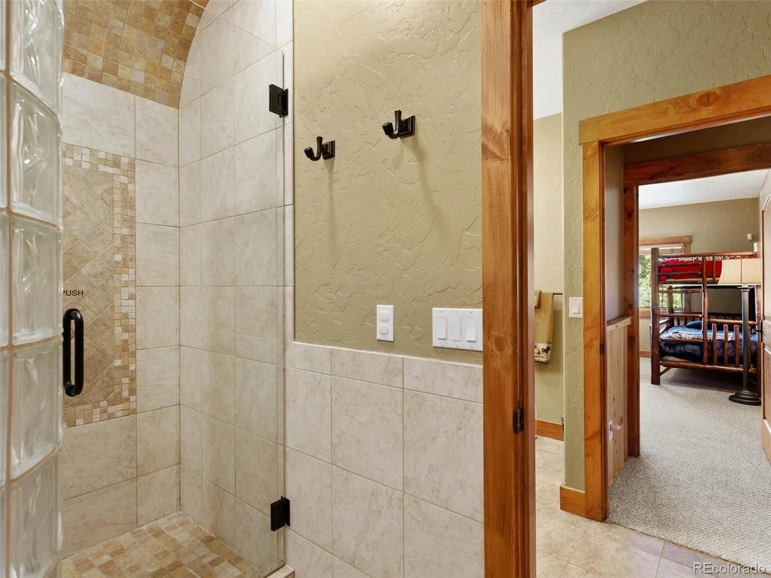 Photo of 1254 Sunset Drive