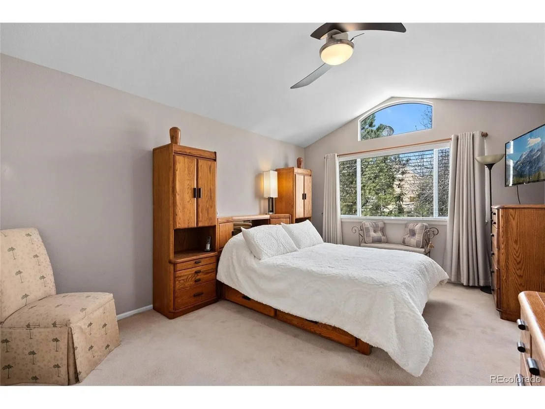 Photo of 469 Briggs Pl