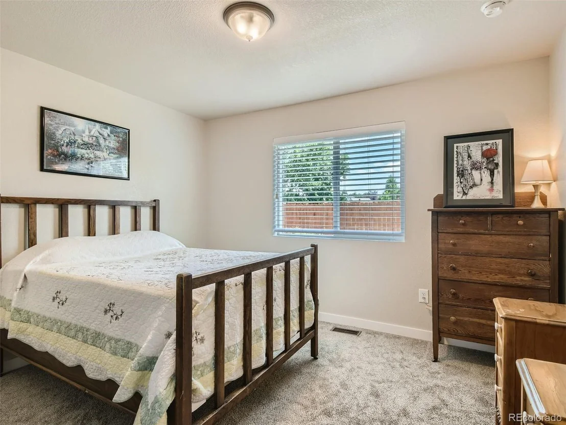 Photo of 416 Clover Ct