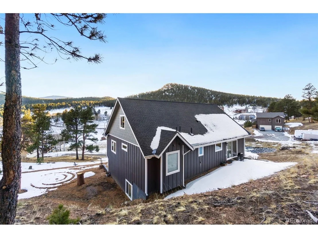 Photo of 31675 Kiva Ln
