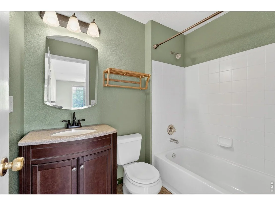 Photo of 1106 Button Rock Dr