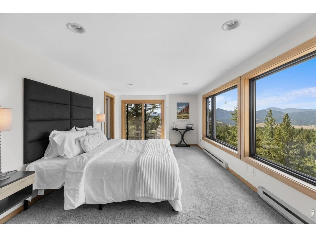 Photo of 6722 Flagstaff Rd