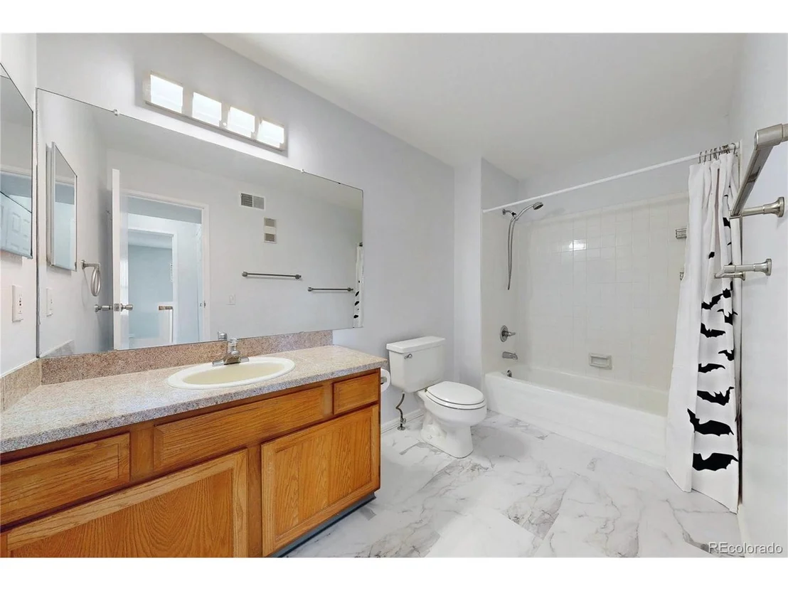 Photo of Unit 308 at 211 Wright St