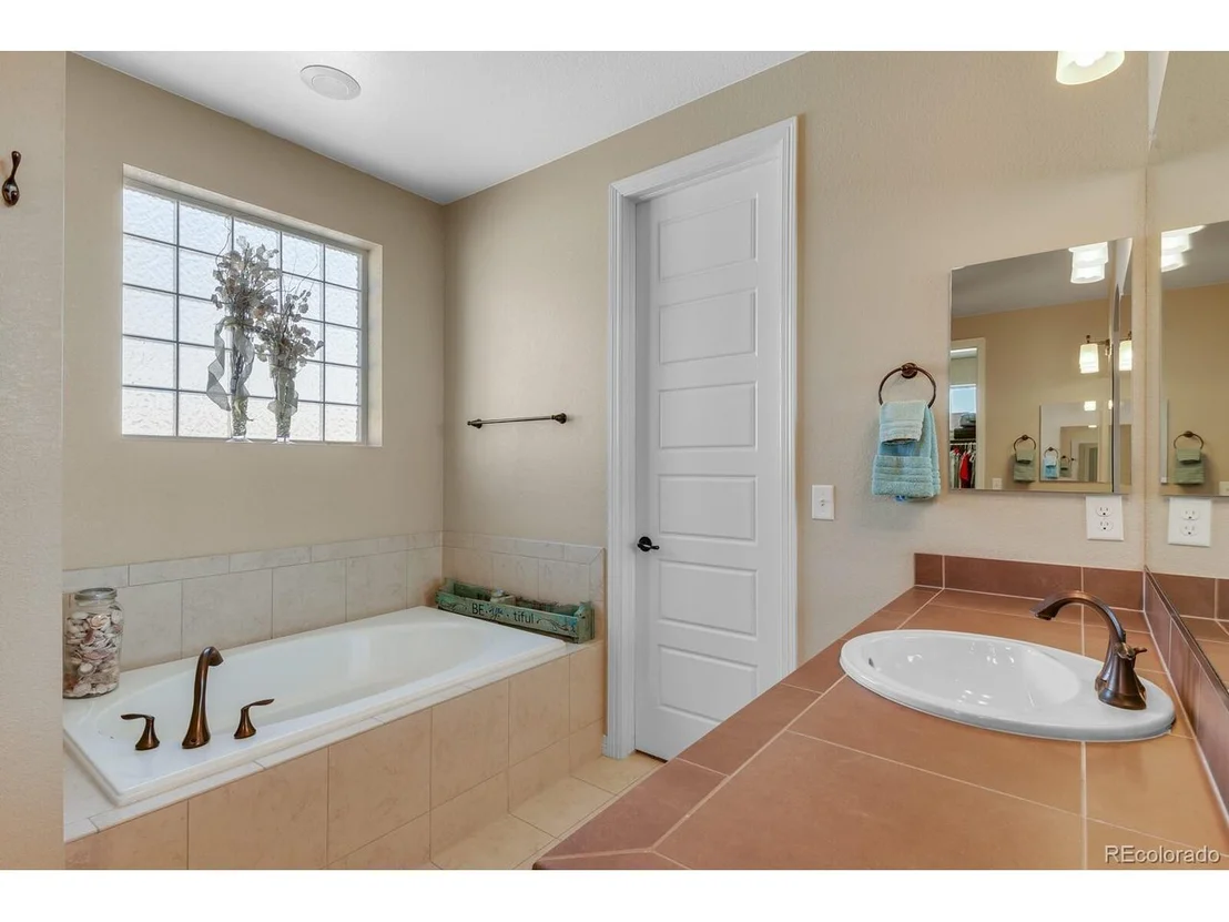 Photo of 5516 Fairmount Dr