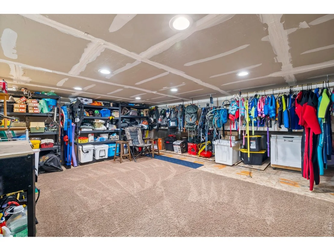 Photo of 2047 Bayfront Dr