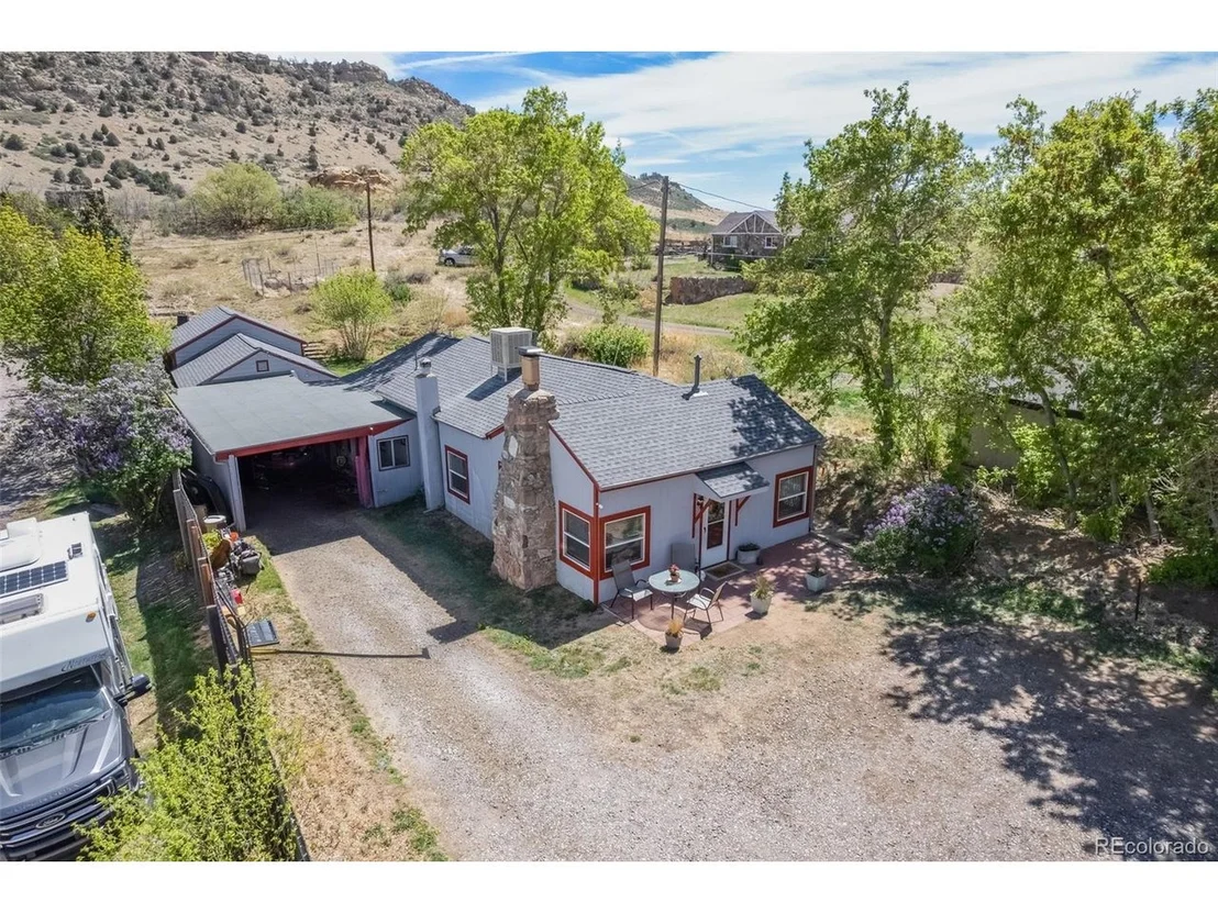 Photo of 17372 Highway 8