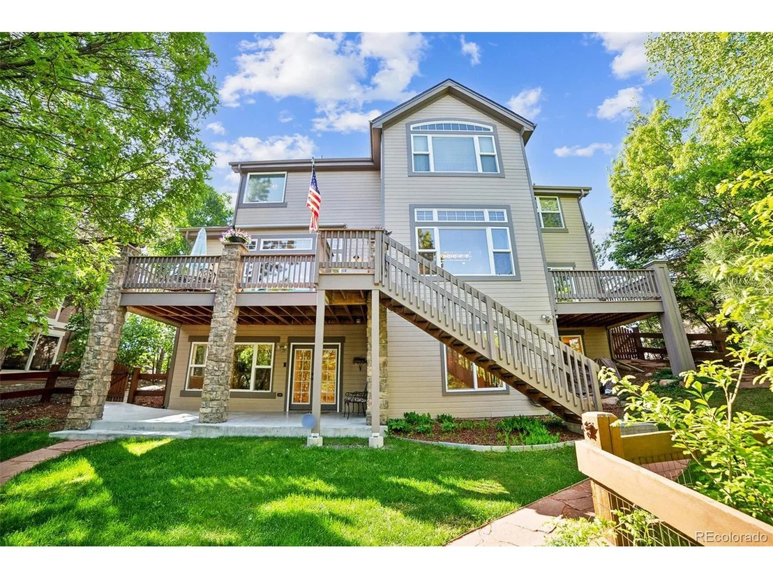 Photo of 1049 Timbercrest Dr
