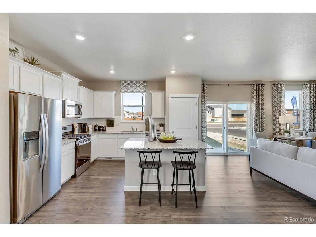 Photo of 709 Lake Emerson Rd