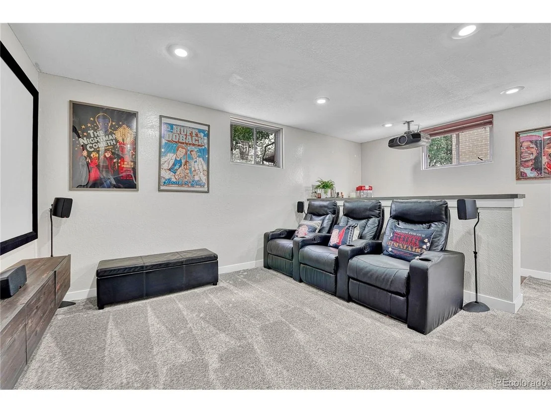 Photo of 2175 Jay St