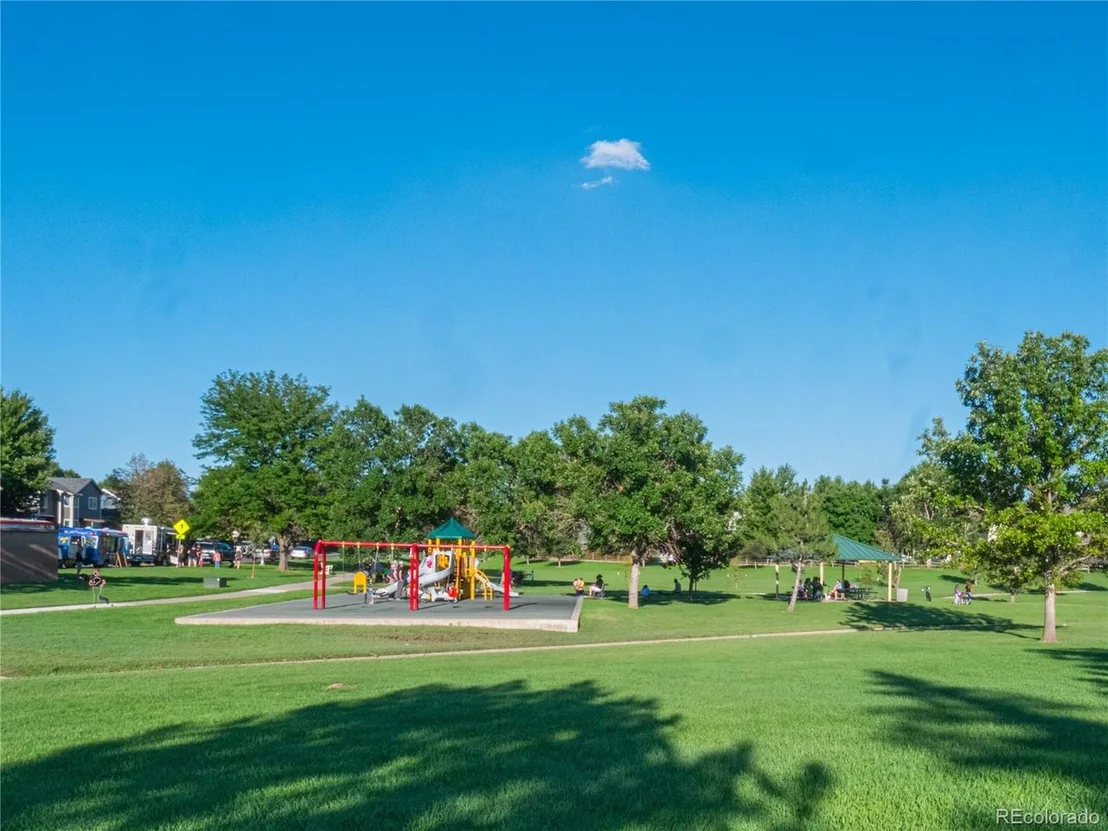 Photo of 13415 Falls Dr