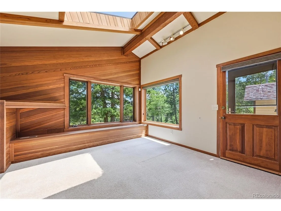 Photo of 90 Rose Hip Ln