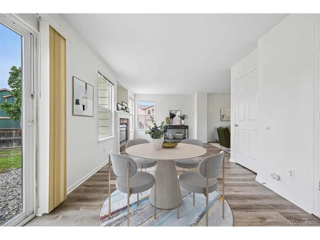 Photo of 1058 Oriole Cir