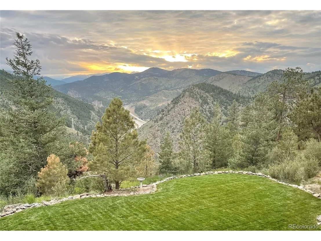 Photo of 425 Upper Elk Valley Dr