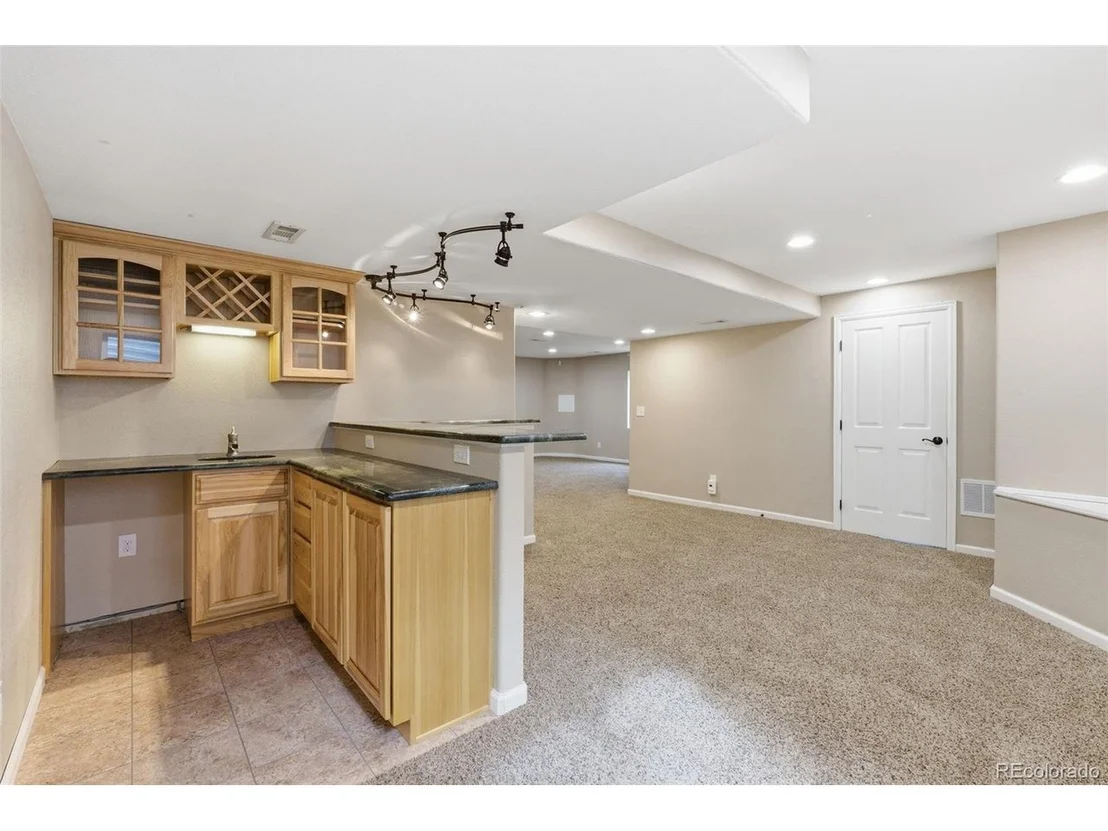 Photo of 5301 Fullerton Cir