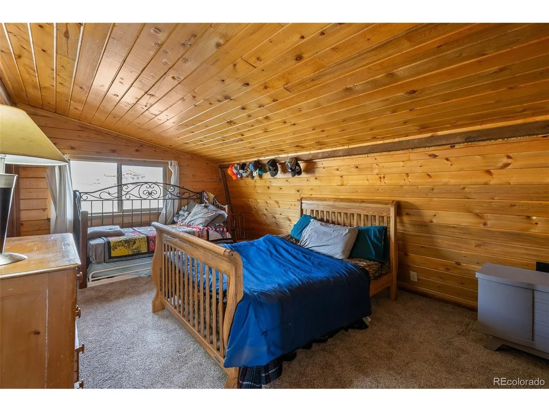 Photo of 7256 Jefferson Rd