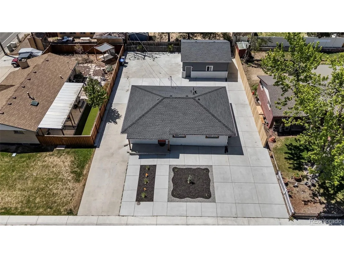 Photo of 6411 Marshall
