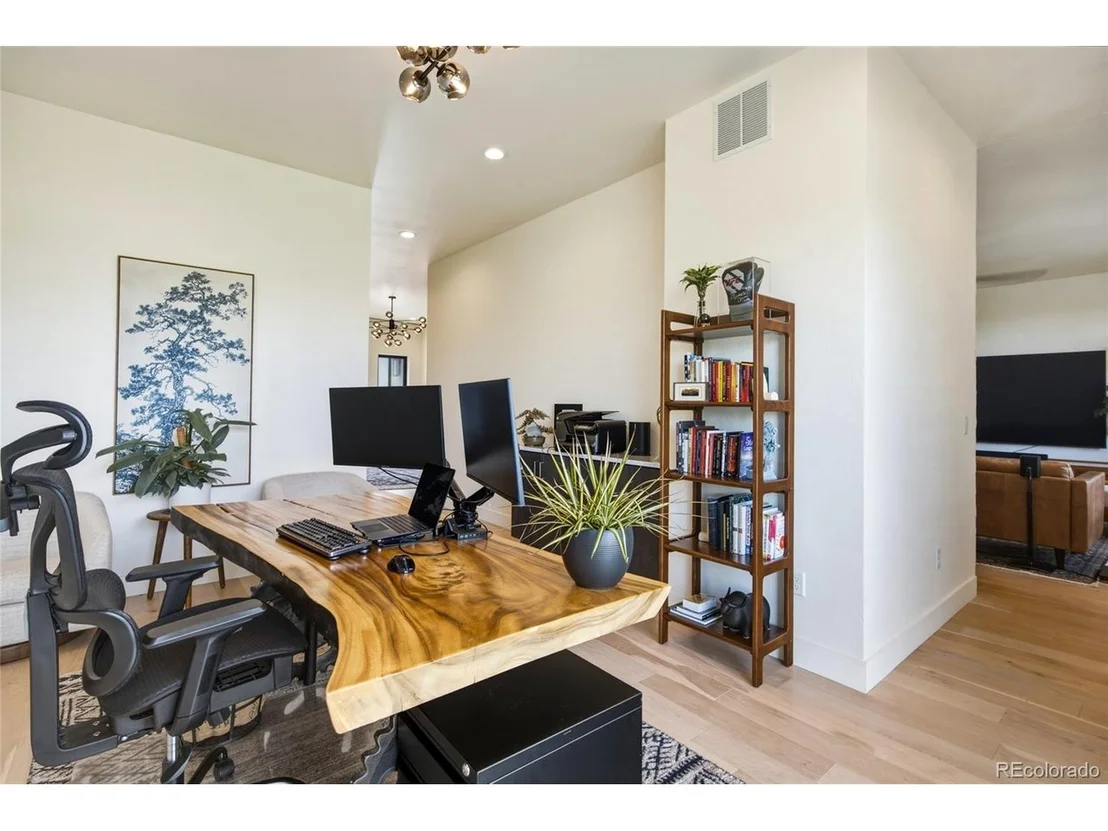 Photo of 1769 Beachside Dr