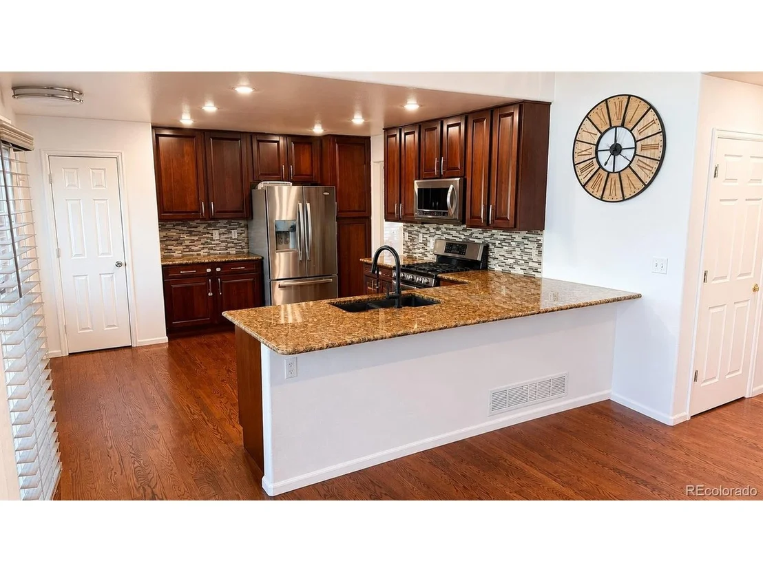 Photo of 11196 Bryant Dr