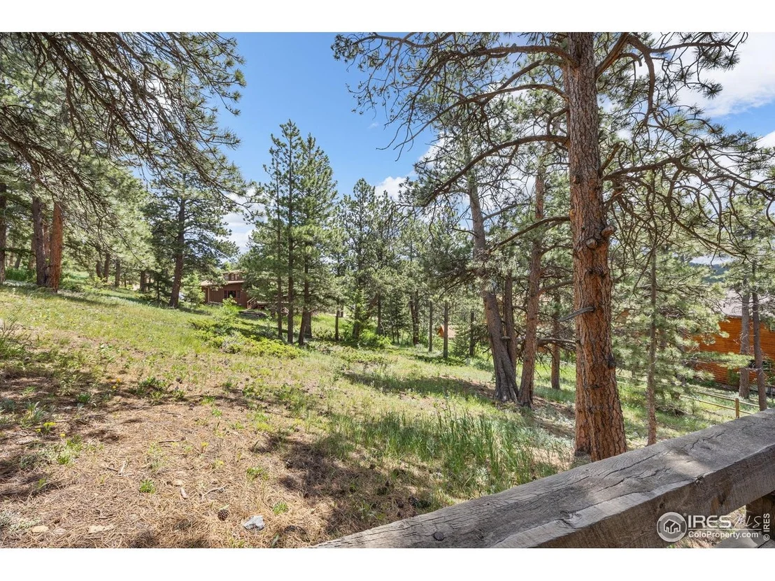 Photo of 92 Sundance Cir