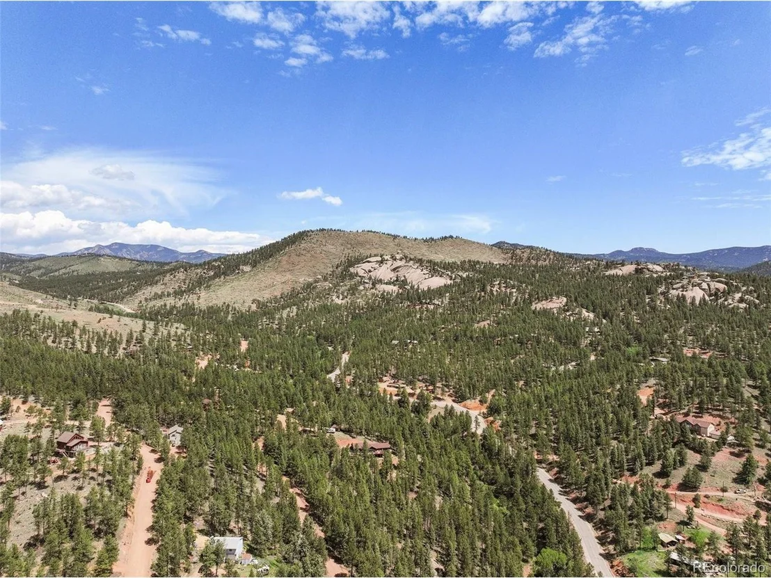 Photo of 16468 Ouray Rd