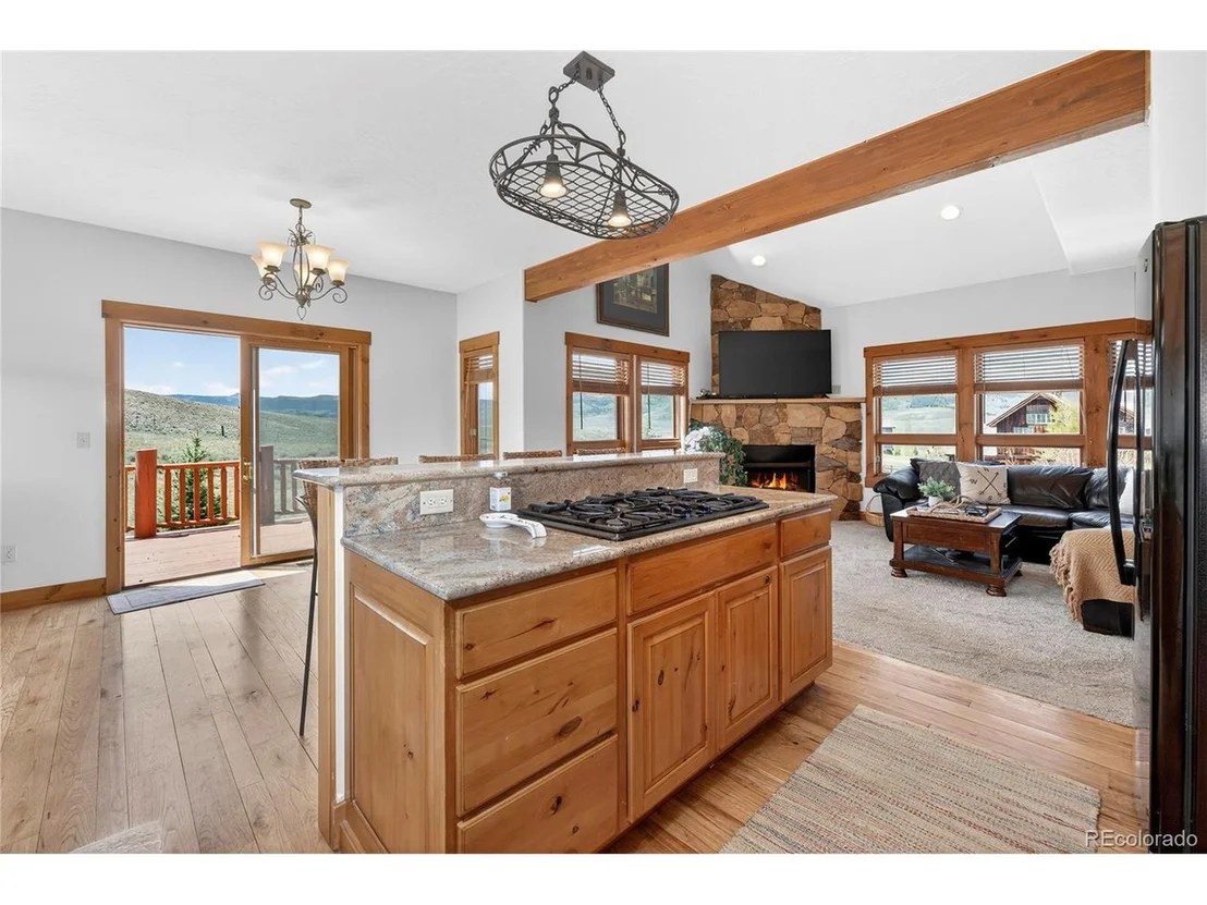 Photo of 724 Saddle Ridge Cir