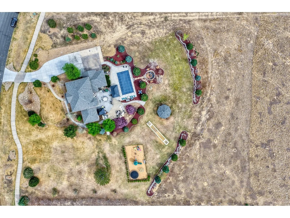 Photo of 3938 Vale View Ln