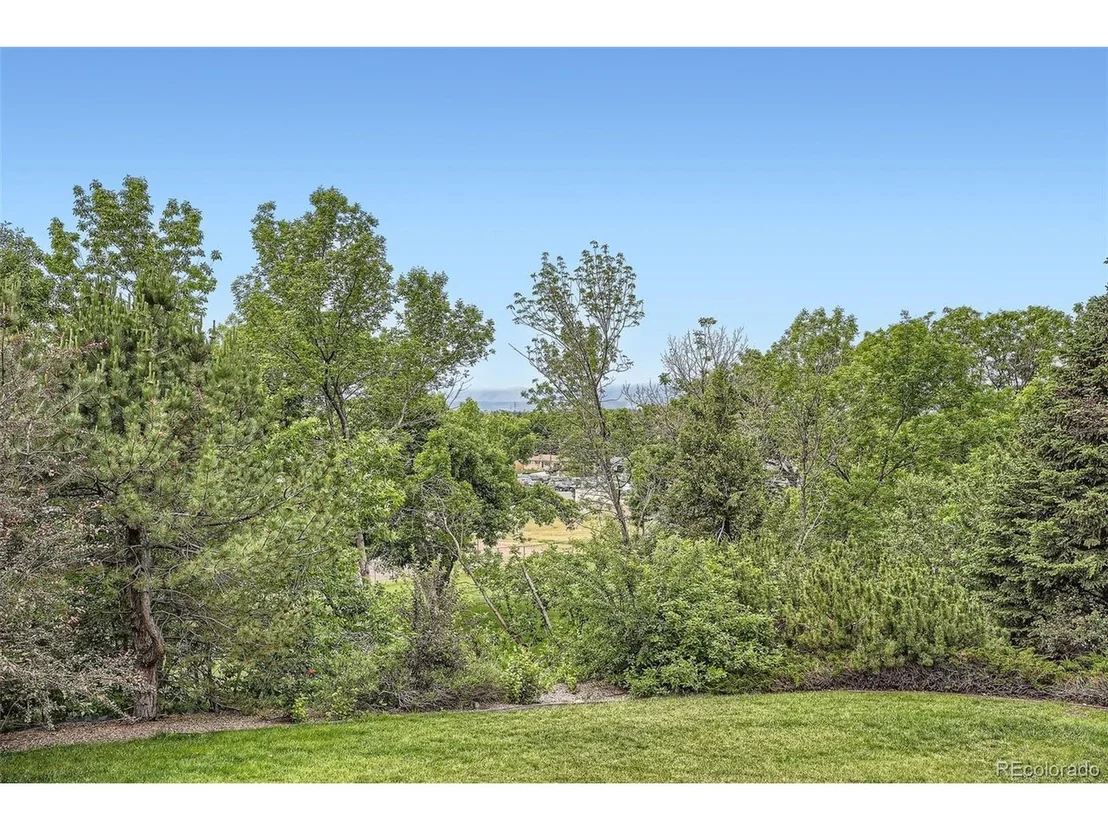 Photo of 6335 Oberon Rd