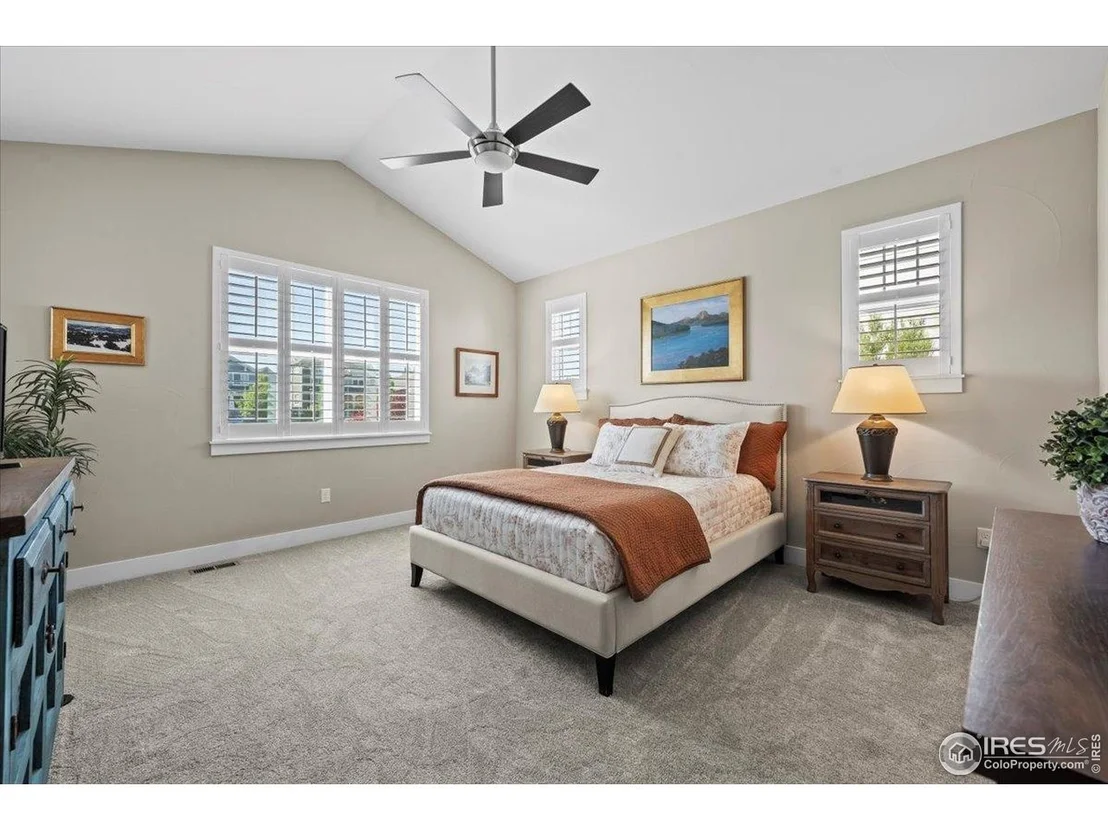 Photo of 2827 Twin Lakes Cir