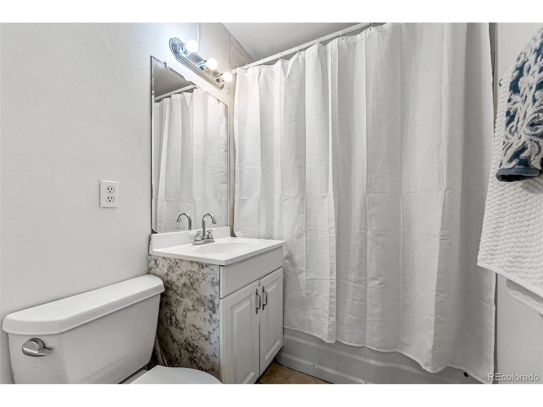 Photo of 1148 Newark St