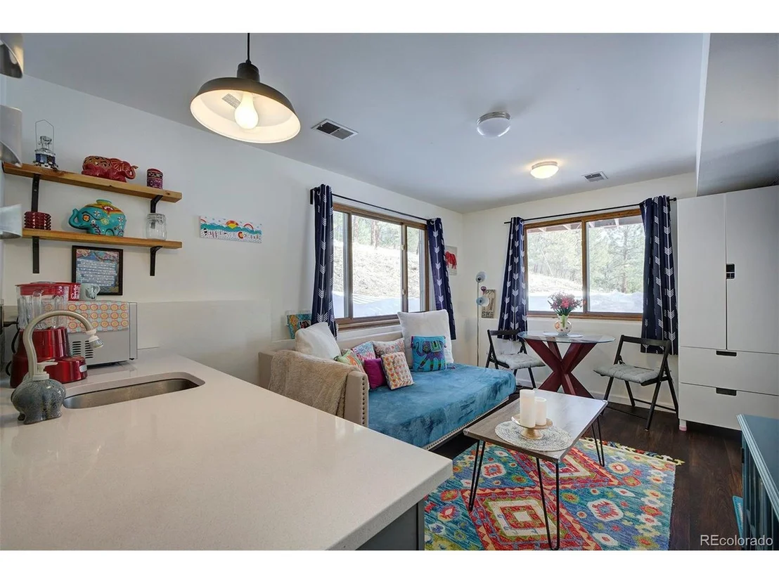 Photo of 352 Patty Dr