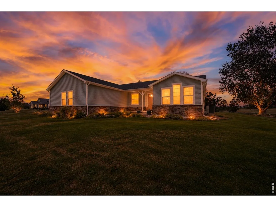 Photo of 12 Trailside Dr