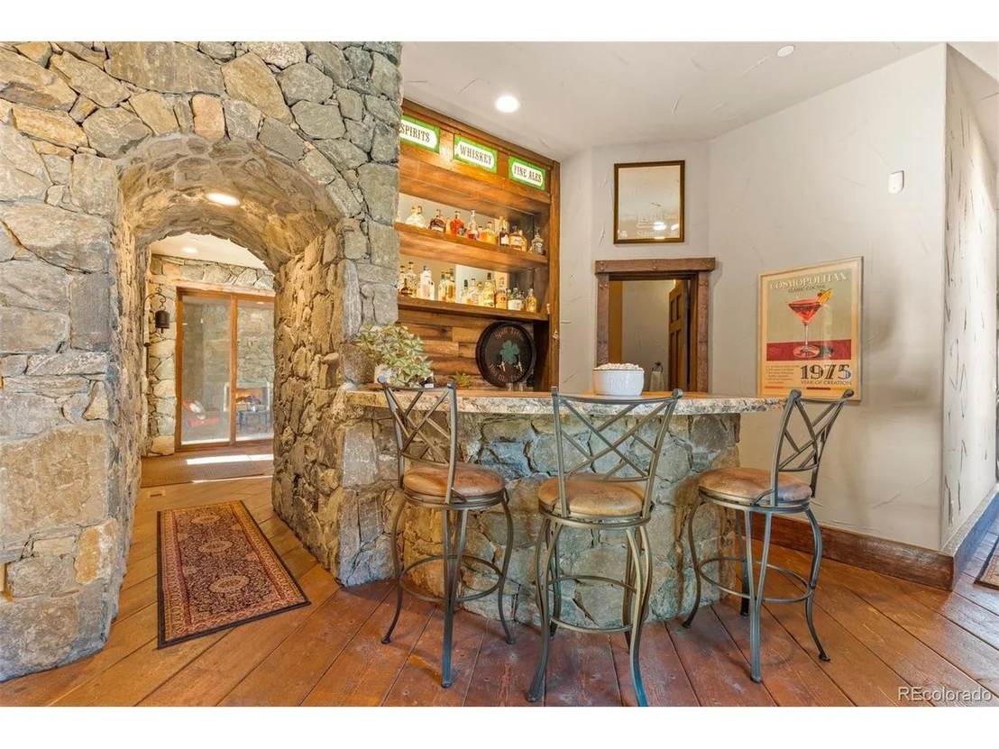 Photo of 142 Outpost Ln