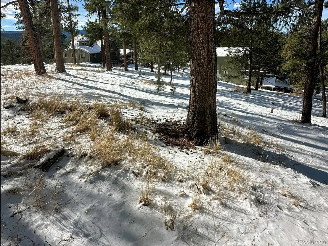 Photo of 4761 Forest Hill Rd