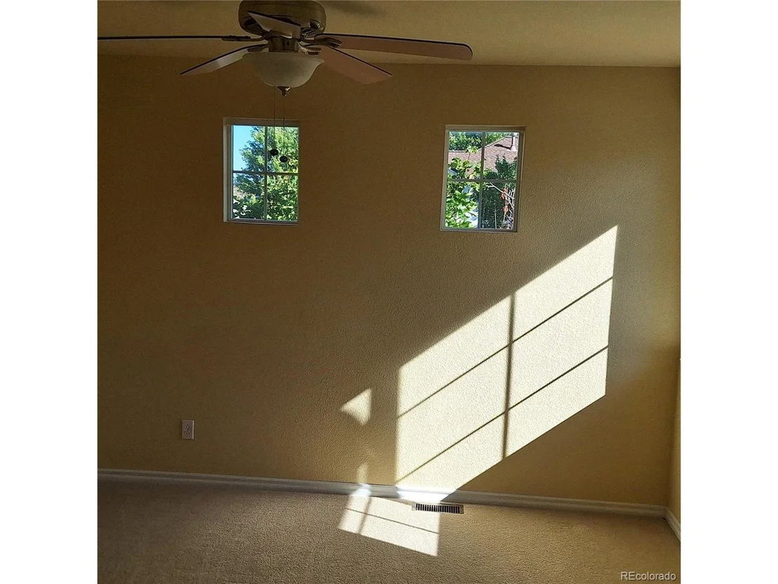 Photo of 10724 Riverbrook Cir