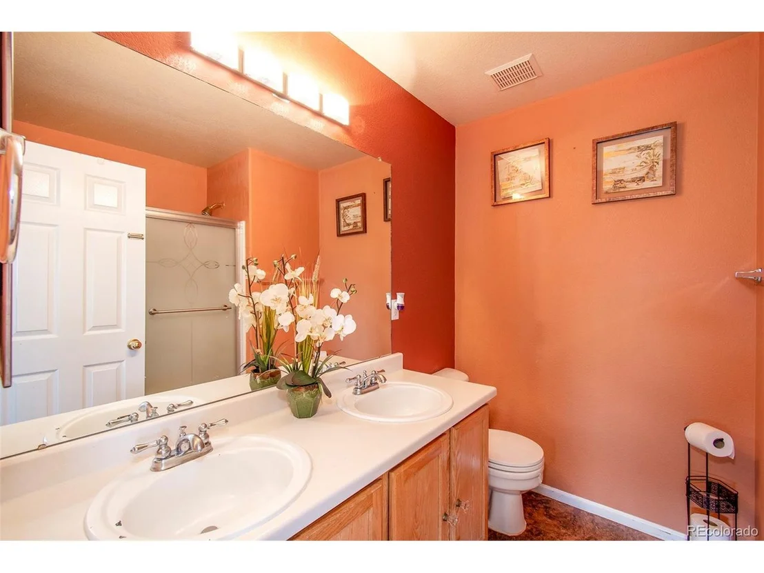 Photo of 7953 Lafayette Way