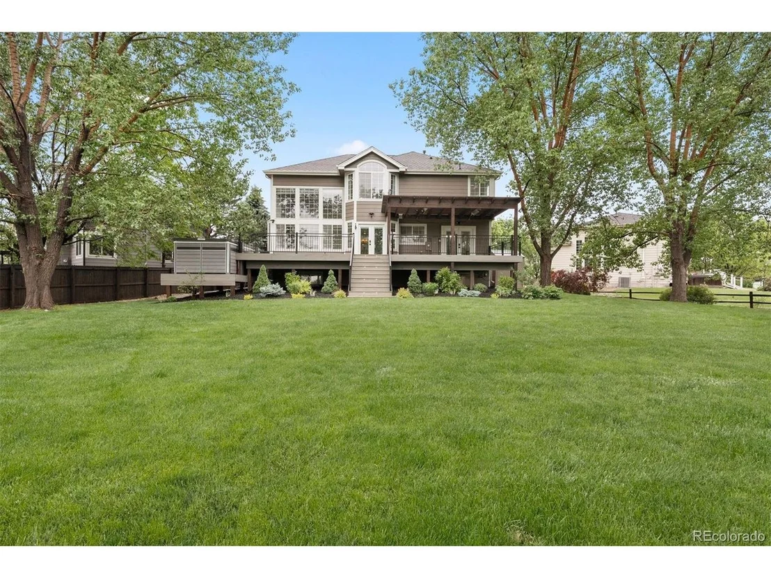 Photo of 9871 Indian Wells Dr