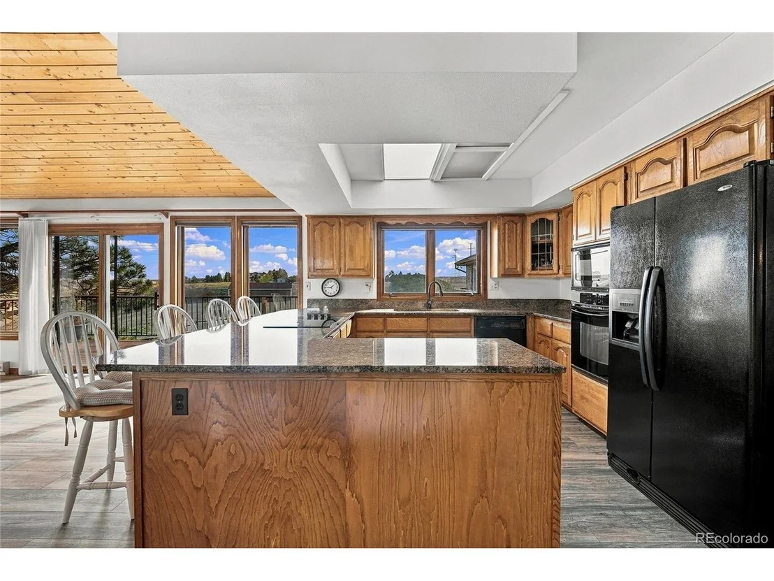 Photo of 9980 Heather Dr