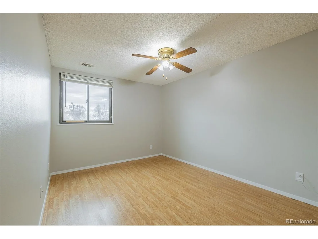 Photo of Unit 1007 at 2201 Sable Blvd
