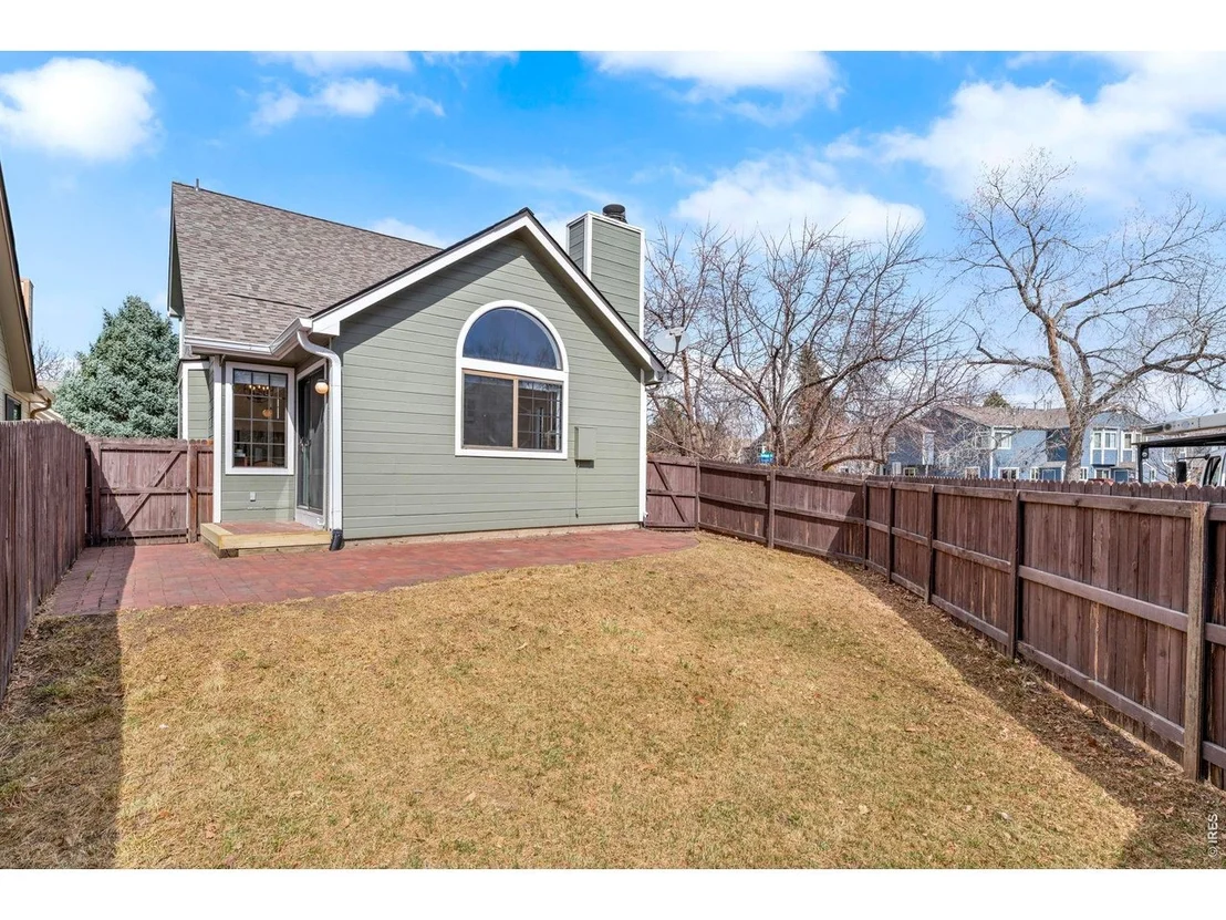 Photo of 4848 Baldwin Pl