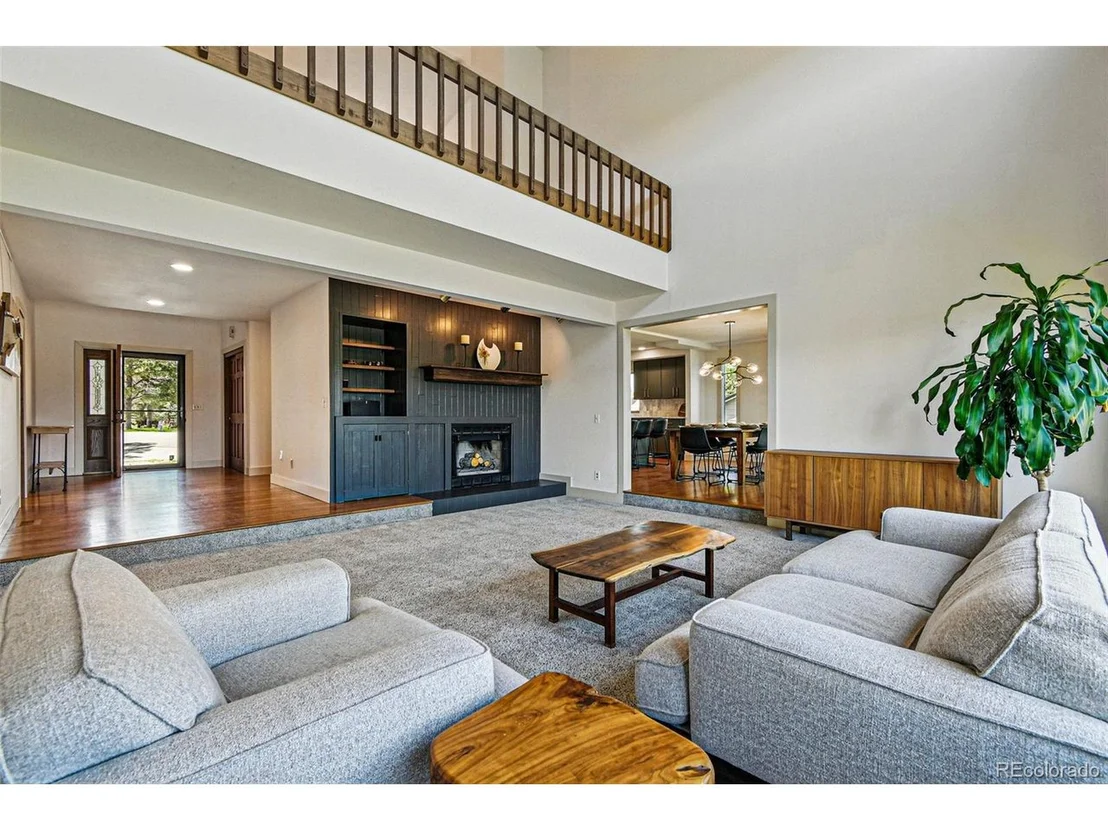 Photo of 6388 Donner Cir